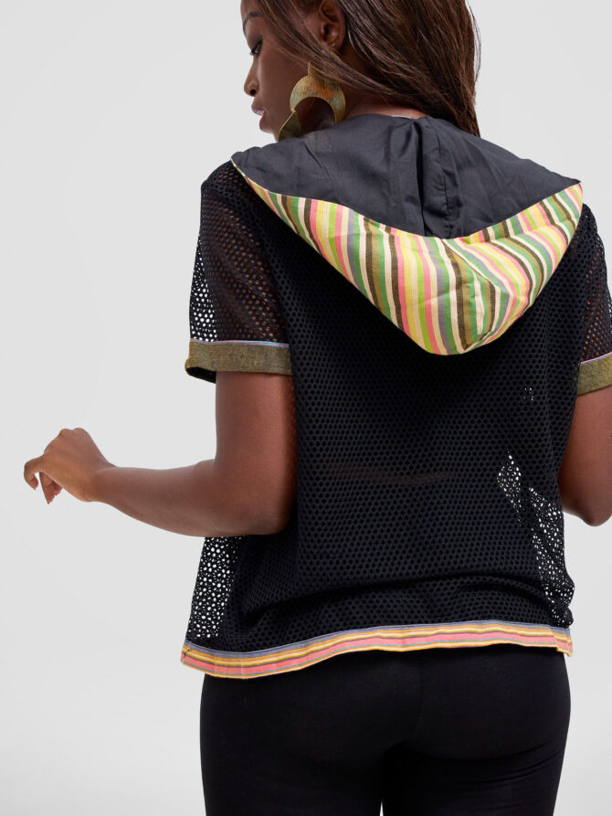 LIMAU Meshed Top with Hoodie - Afbeelding 3