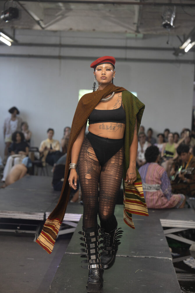 DHAHABU joto scarf
