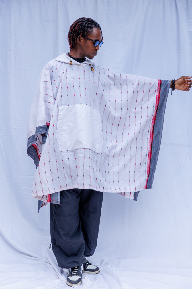 JASIRI Poncho With Hoodie - Afbeelding 2