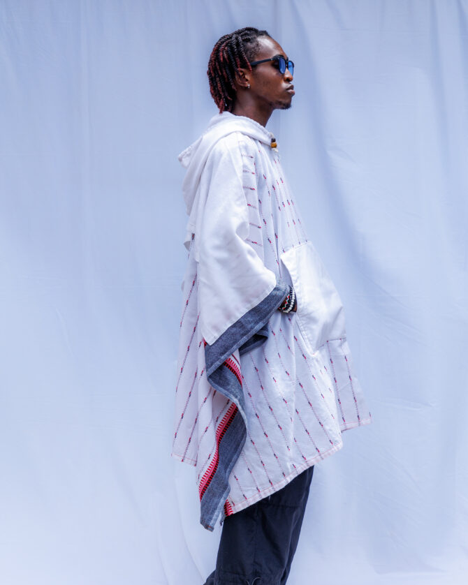 JASIRI Poncho With Hoodie - Afbeelding 4
