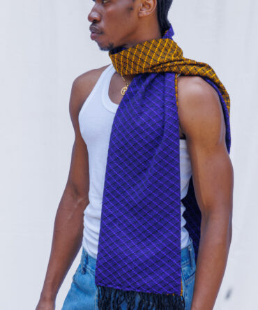 Handmade Kenyan kikoy scarf with fringe, plum color, close-up of weave