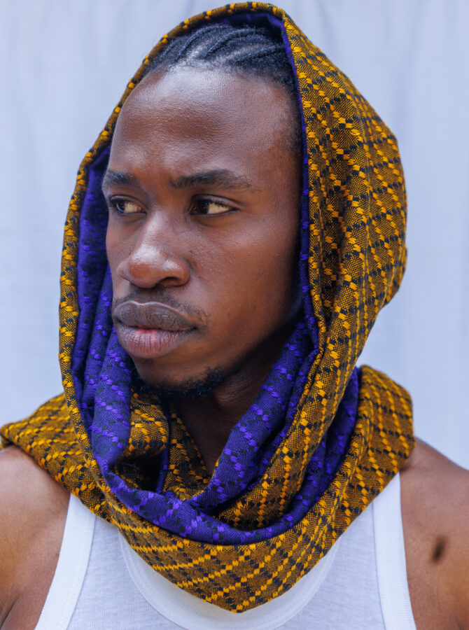 ALMASI Joto Scarf